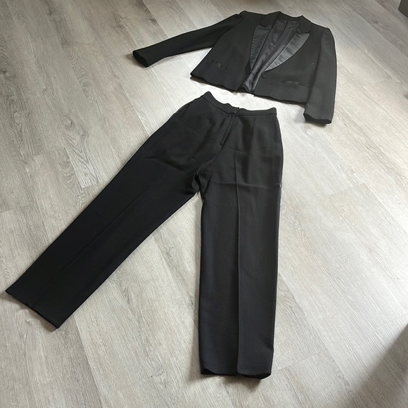 Carole Little Jackets & Blazers - Vintage women's tuxedo - size small